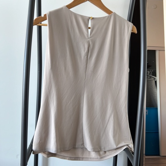 Calvin Klein sleeveless blouse - Picture 3 of 3